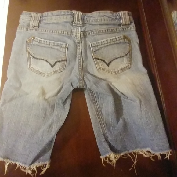 Jean shorts - Picture 2 of 3
